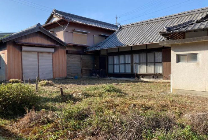 亀山市安坂山町　築70年平屋古民家